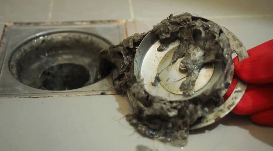 Banyo Gideri Neden Kokar? Kötü Kokunun 6 Nedeni ve Çözümü